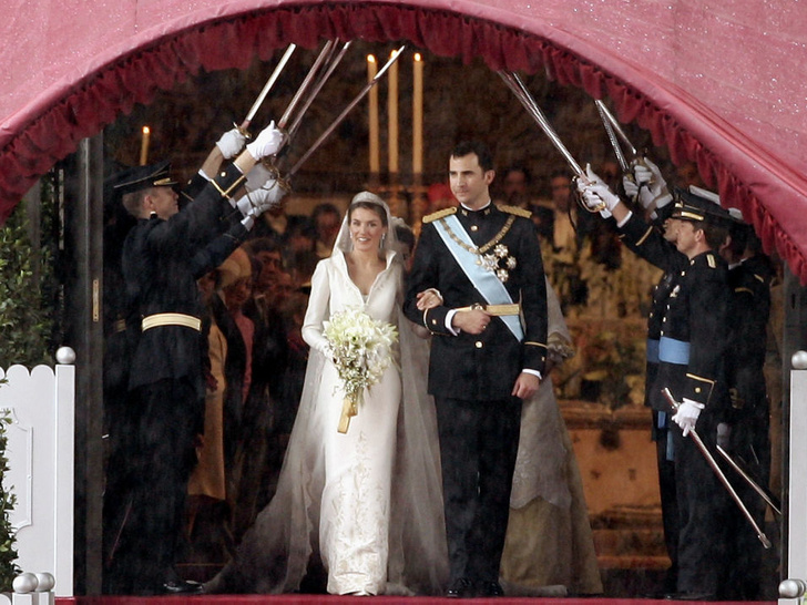 Какой была свадьба короля Филиппа и королевы Летиции: история в фотографиях