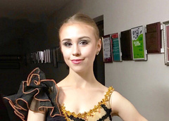 «Можно поживу, я так рано не хочу»: 20-летняя балерина Алеся Лазарева написала пророческое стихотворение
