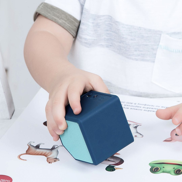 От говорящего кубика до 3D рисунка: небанальные подарки на Новый год для детей разного возраста