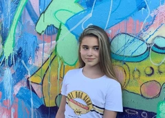 Дочь Алсу удивила поклонников взрослым макияжем
