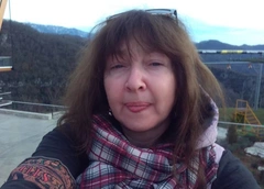 56-летняя певица Катя Семенова решила набить тату