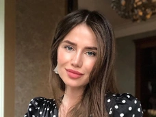 Вешалась на шею другим мужикам. С чего начинался роман Алексы и фитнес-тренера