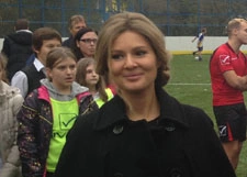 Мария Кожевникова попробовала себя в роли футболистки