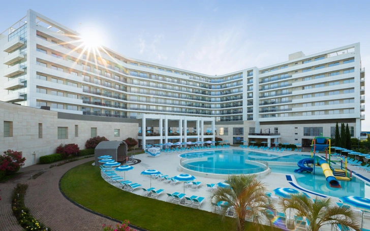 Radisson Blu Resort & Congress Centre, Sochi приглашает отдохнуть на море