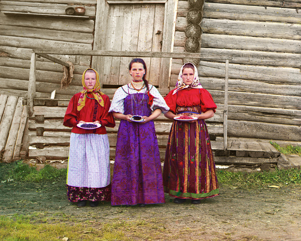 Фото №1 - 12 цветных фотографий царской России