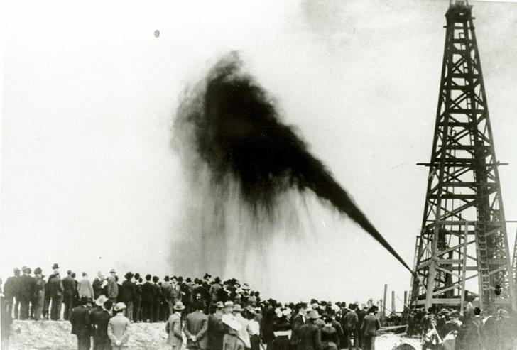 Вехи истории: нефтяной бум в Техасе и другие громкие события 1901 года