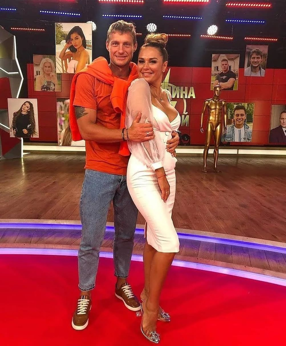 Задойнов И Его Новая Девушка Фото Задойнов И Его Новая Девушка Фото