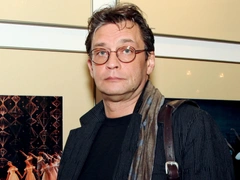 «Бог наказывает детей за грехи родителей»: Александр Домогаров вспомнил о смерти 23-летнего сына