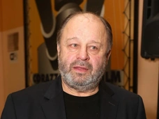 Ударился в веру и тяжело болеет. Куда пропал актер Владимир Ильин