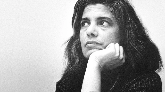 Под знаком Сьюзен Сонтаг: как складывался путь последней из великих интеллектуалок XX века