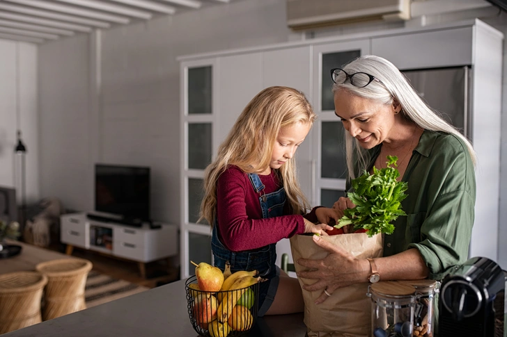 кинза польза и вред для организма | Источник: iStockphoto