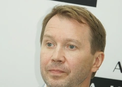 Мама Евгения Миронова: «Возраст дает о себе знать, а сына ничего не останавливает»