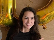 Алина Загитова отметила 19-летие, а Дима Билан полностью обнажился для фото: соцсети звезд