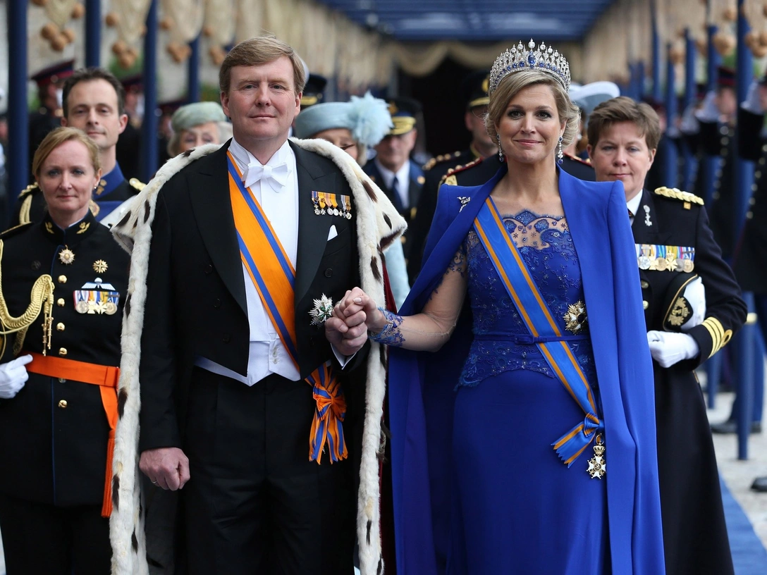 Виллем-Александр и Максима в день, когда они стали королем и королевой, 30 апреля 2013 | marieclaire.ru