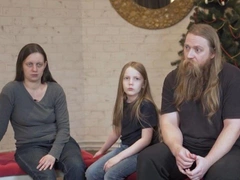 На ее лице написано «Я так больше не могу!»: россияне жалеют супругу Теплякова, которая родила ему 8 детей