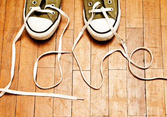 История изобретения: шнурки