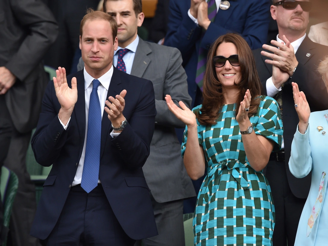 Принц Уильям и Кэтрин Кембриджская во время финального поединка Новака Джоковича и Роджера Федерера, Уимблдонский турнир, 2014 год. | marieclaire.ru