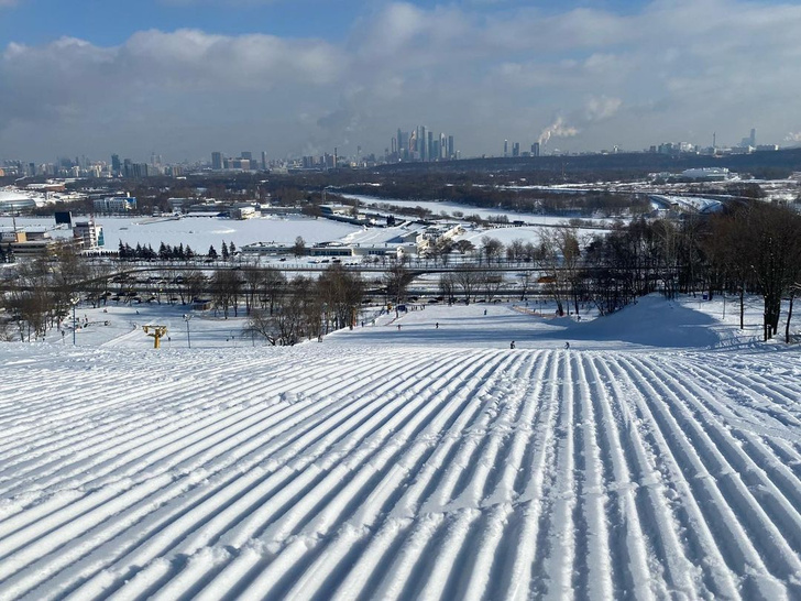 Где в Москве покататься на лыжах при любой погоде: топ-5 классных мест