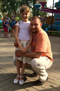 Дмитрий Величко и его дочь Ева