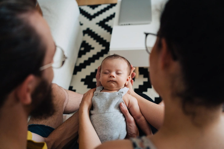 первый день после роддома с новорожденным что делать