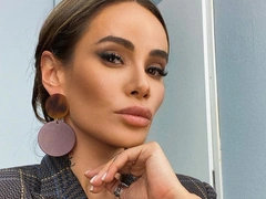 Почему девушки любят плохих парней: Айза ответила на вопрос с форума Woman.ru