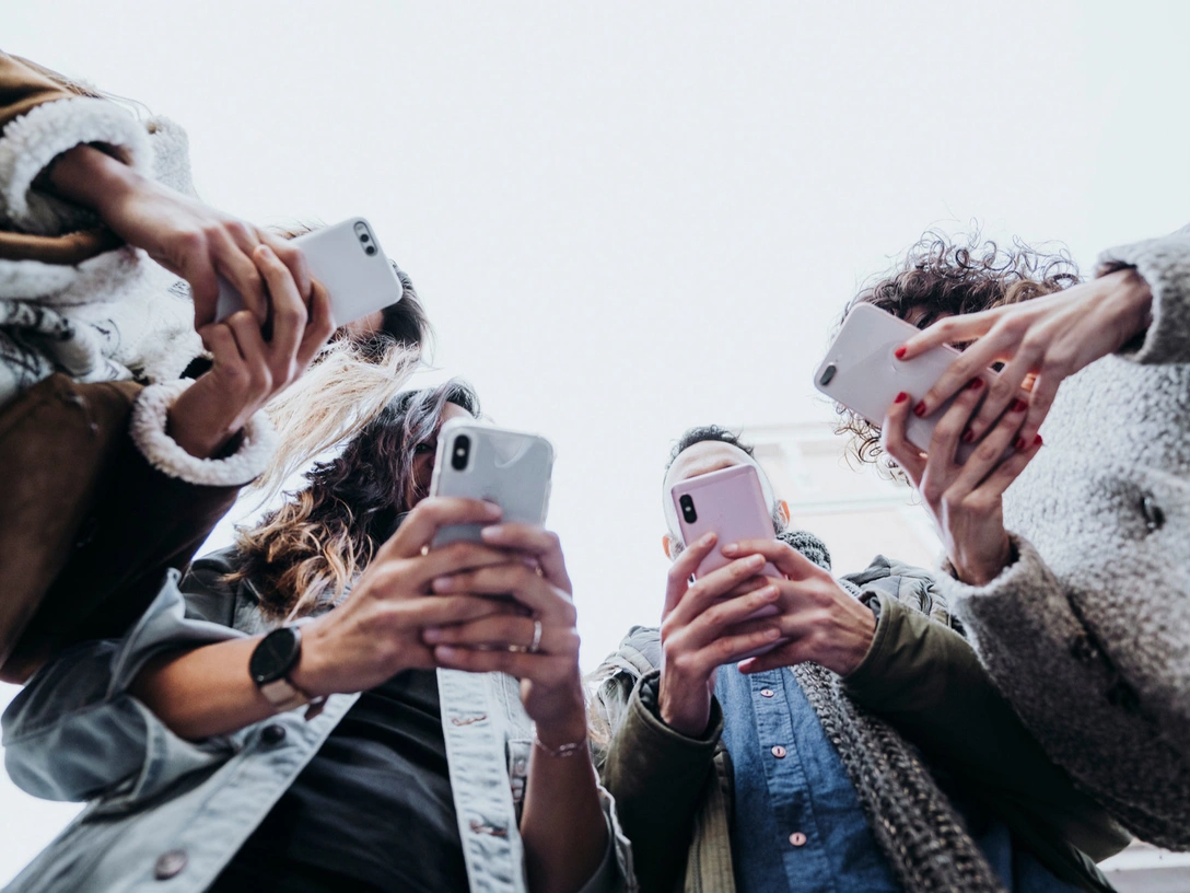 Правила популярности: как стать блогером-миллионником в Instagram (запрещенная в России экстремистская организация) и TikTok | marieclaire.ru