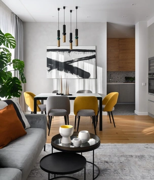 Яркая квартира 125 м² для творческой семьи