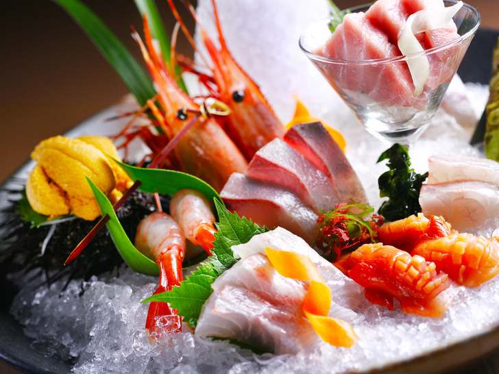 Не только суши: 3 необычных рецепта из сырой рыбы