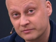 Спасший сотни жизней онколог сам борется с раком