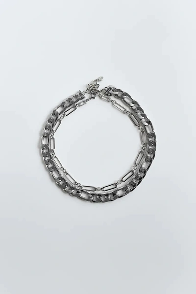 Ожерелья Zara (zara.com)