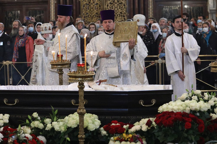 Протоиерея Димитрия Смирнова похоронили в Москве