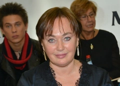 Лариса Гузеева хотела развестись из-за переписки мужа с другими женщинами
