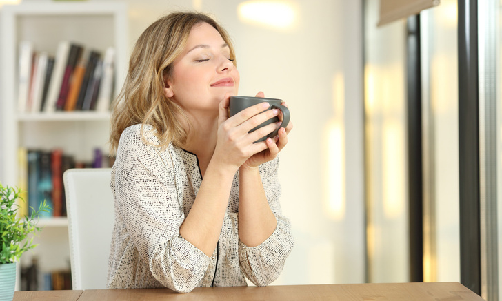 5 минут ожидания: почему нельзя сразу пить горячий чай или кофе