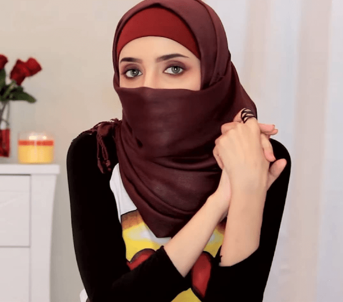 Этот лайфхак в макияже поможет увеличить глаза в 2 раза — его используют все мусульманки под хиджаб