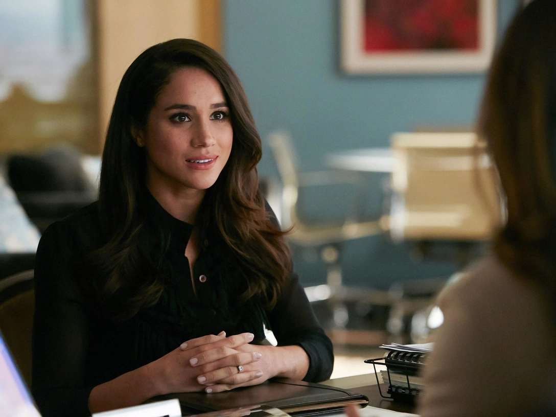 Меган Маркл в сериале «Форс-мажоры», 2017 | marieclaire.ru