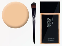 Невесомая, дышащая, твоя: новая тональная основа Make Up Factory Light Weight Foundation