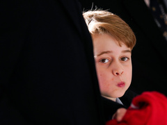 5 фото, доказывающих, что 8-летнему принцу Джорджу скучно на официальных мероприятиях