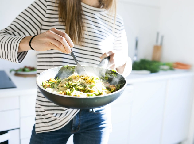 7 невероятно вкусных блюд, которые можно приготовить за 15 минут