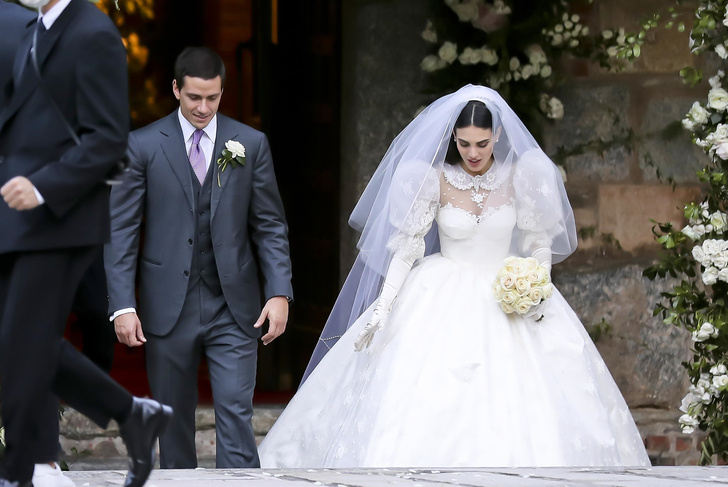 Скромный сын Сильвио Берлускони тайно женился на девушке, с которой вместе уже 8 лет