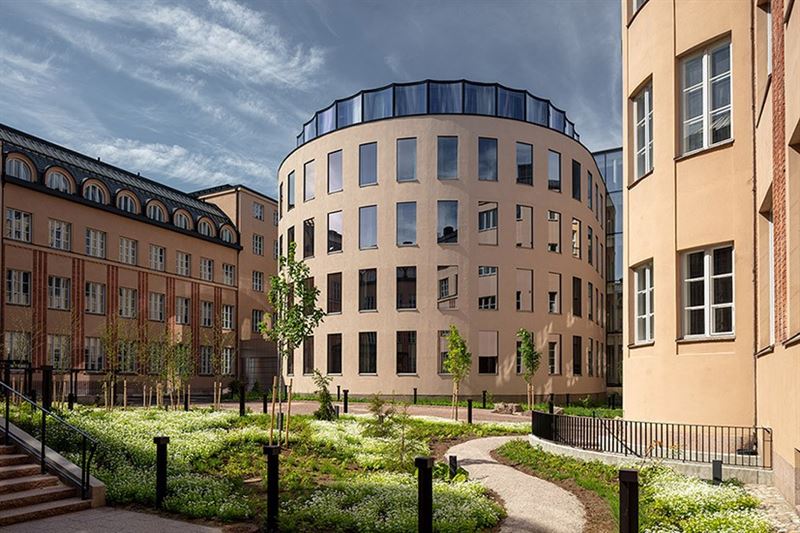 В здании железнодорожного вокзала Хельсинки открывается отель | Источник: Soini & Horto Architects