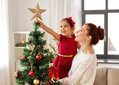Дух праздника: топ-6 новогодних традиций — а в вашей семье есть такие?