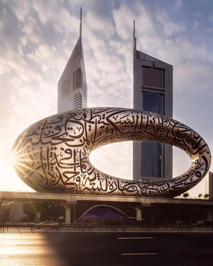В Дубае открылся самый красивый музей в мире