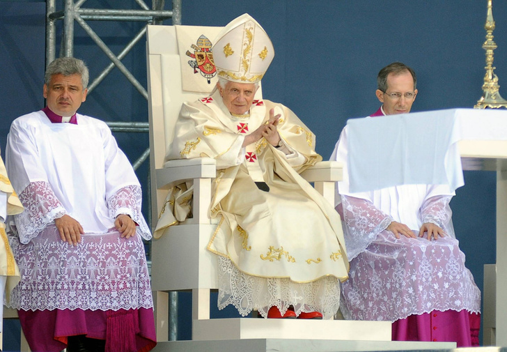 Папа Римский Бенедикт XVI скончался на 96-м году жизни