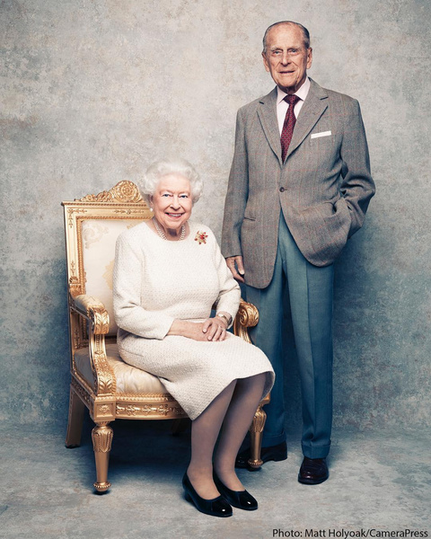В ноябре Елизавета и ее супруг Филипп, герцог Эдинбургский, отметили 70 годовщину со дня свадьбы.