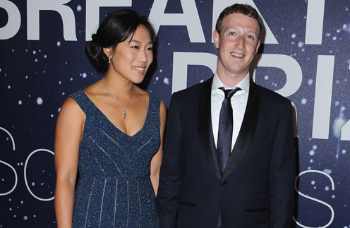 Марк Цукерберг с женой Присциллой