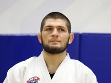 Хабиб Нурмагомедов одержал победу над Дастином Порье