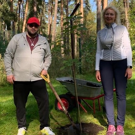 Не хотела отдавать сопернице: в Подмосковье жена убила мужа-бизнесмена, а потом покончила с собой