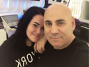 Дочь Пригожина вынуждена работать таксистом, пока ее больной муж сидит с грудным сыном