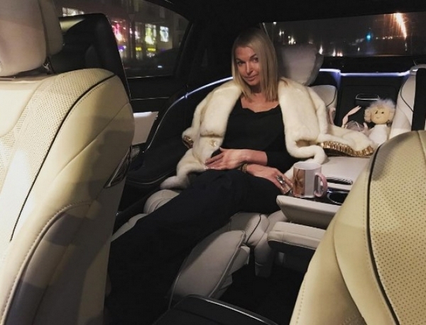 Анастасия Волочкова едва не лишилась своей роскошной машины