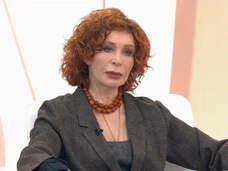 Васильева: «Уехавшие возвращаются, как тараканы. Пока не могут появиться на экране, но вижу их на улице»